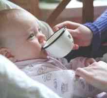 Naučiti dijete da pije iz čaše i dati bocu