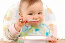 Pravilno bebe prehrana i do godinu dana. dijete pravilna prehrana. Kako kuhati kašu za bebu?