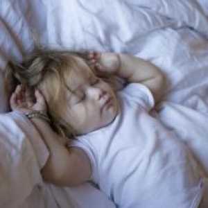 Kako mogu spriječiti probleme s danju spavaju dijete od 1 godine do 5 godina