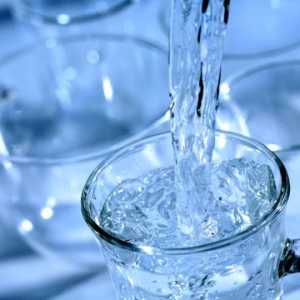 Koliko vode je potrebno piti na gastritis?